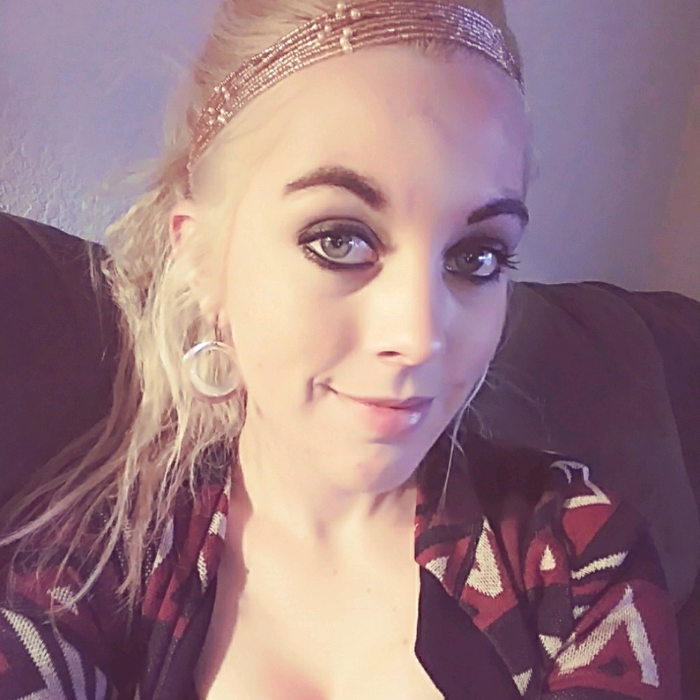 Meet your Posher, Kaylee